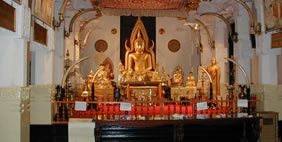 Temple of the Tooth, Kandy, Sri Lanka