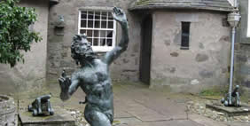 Замок Дантрун, Аргайл, Шотландия