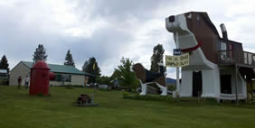 Dog Bark Park Inn, Idaho, USA
