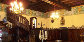 Կոլեգիում Մայուս, Կրակով, Լեհաստան