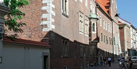 Կոլեգիում Մայուս, Կրակով, Լեհաստան