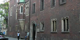 Կոլեգիում Մայուս, Կրակով, Լեհաստան